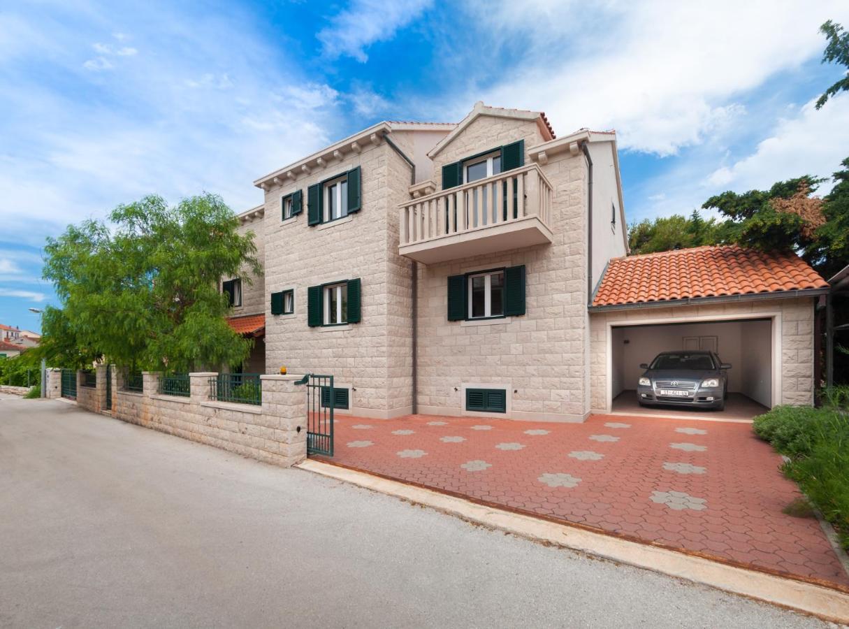 Apartments By The Sea Postira, Brac - 15242 Екстер'єр фото