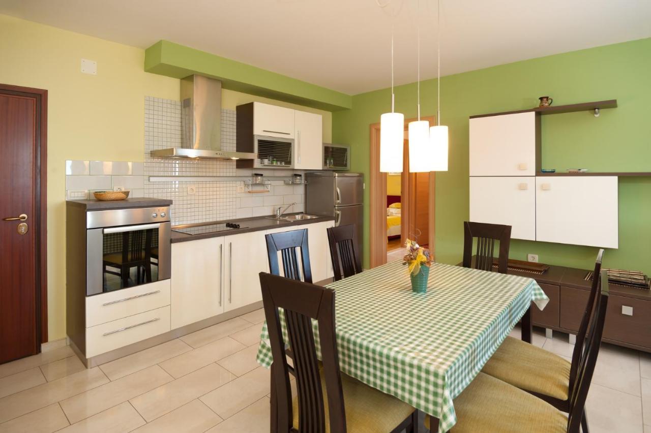 Apartments By The Sea Postira, Brac - 15242 Екстер'єр фото